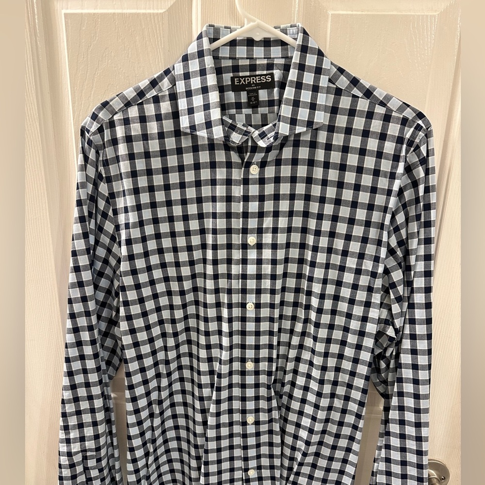 Express - Men’s Shirt - Size M